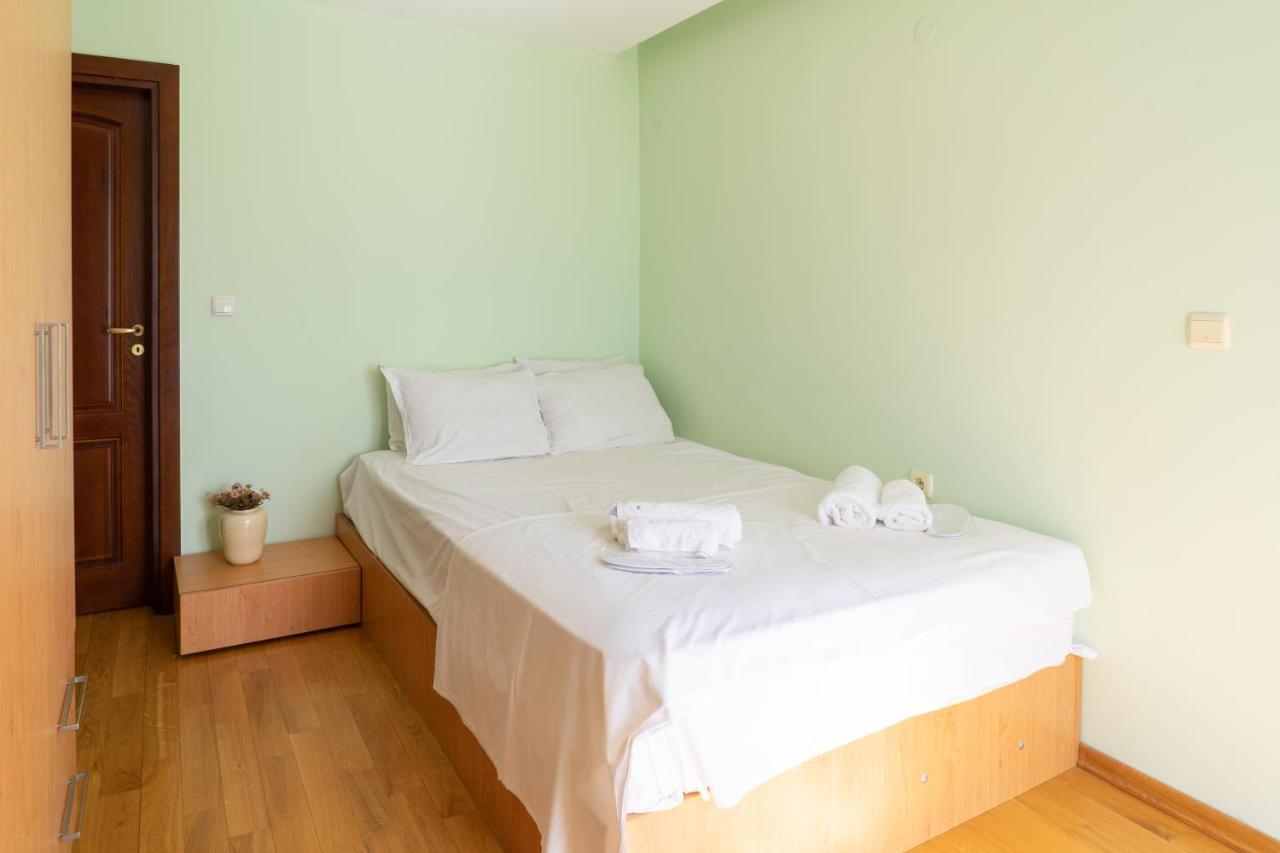 וארנה Central Flat With Monster Living Room מראה חיצוני תמונה